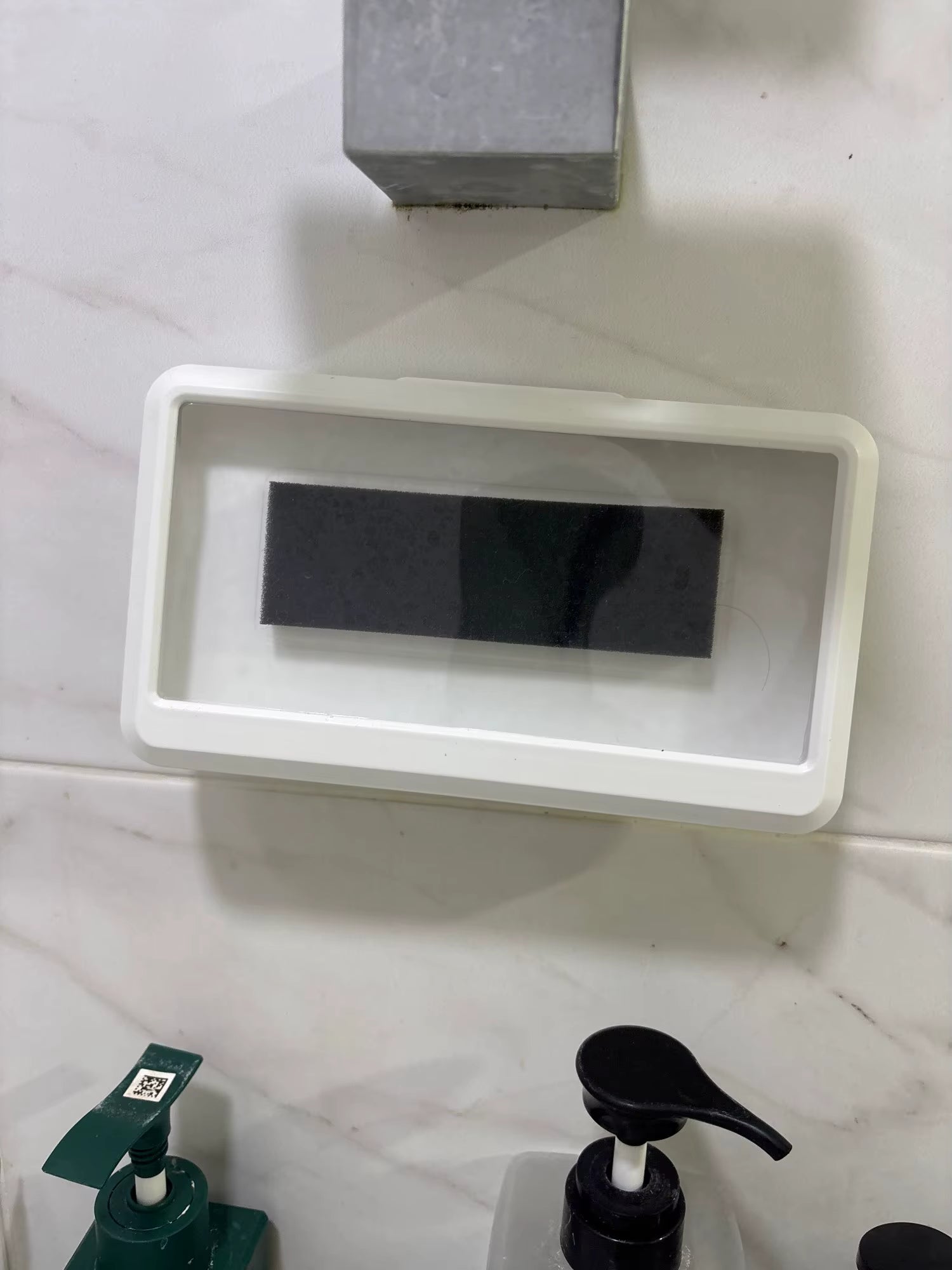 HydroGrip 360° – Waterproof Shower Phone Mount with Full Rotation